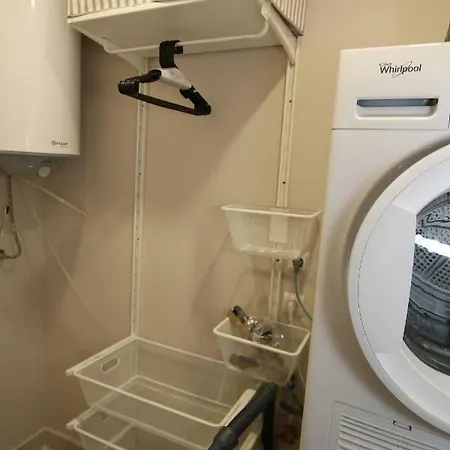 Angelov דירה וארנה